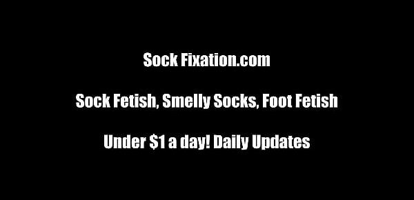  Rubbing my stinky socks all in your face